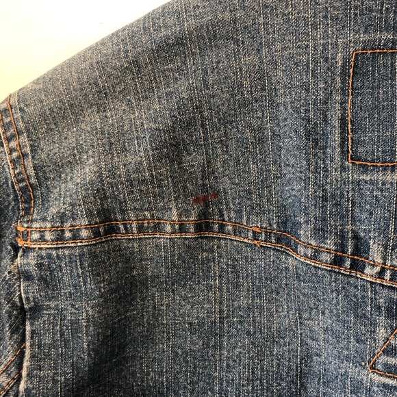 ❌SOLD❌ Vintage Levi’s Denim Jacket - Picture 5 of 5